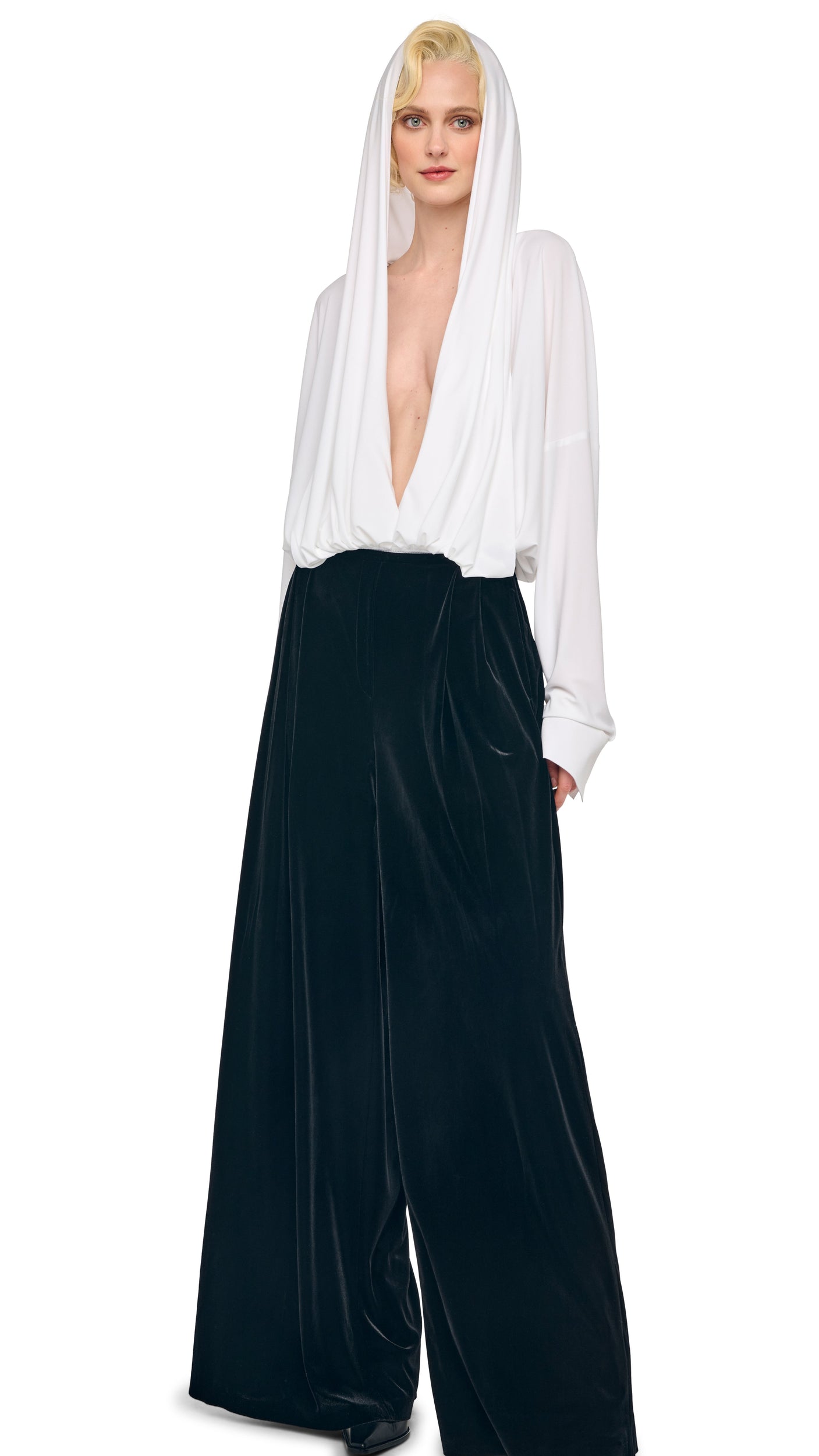 Norma Kamali HOODED SUPER OS BF NK SHIRT BODYSUIT