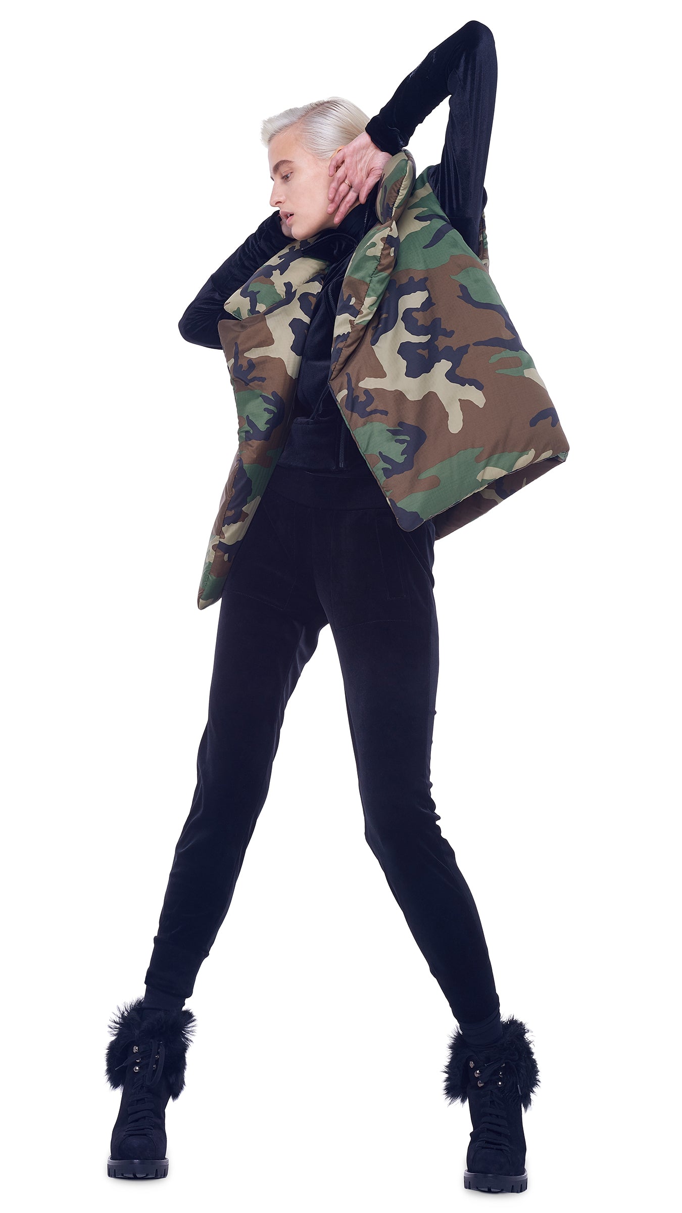 Norma Kamali SLEEPING BAG VEST
