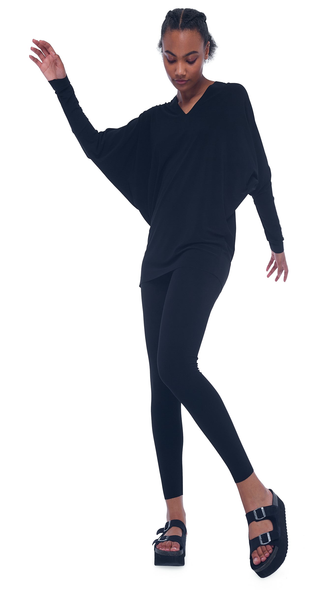 Norma Kamali V NECK DOLMAN TOP