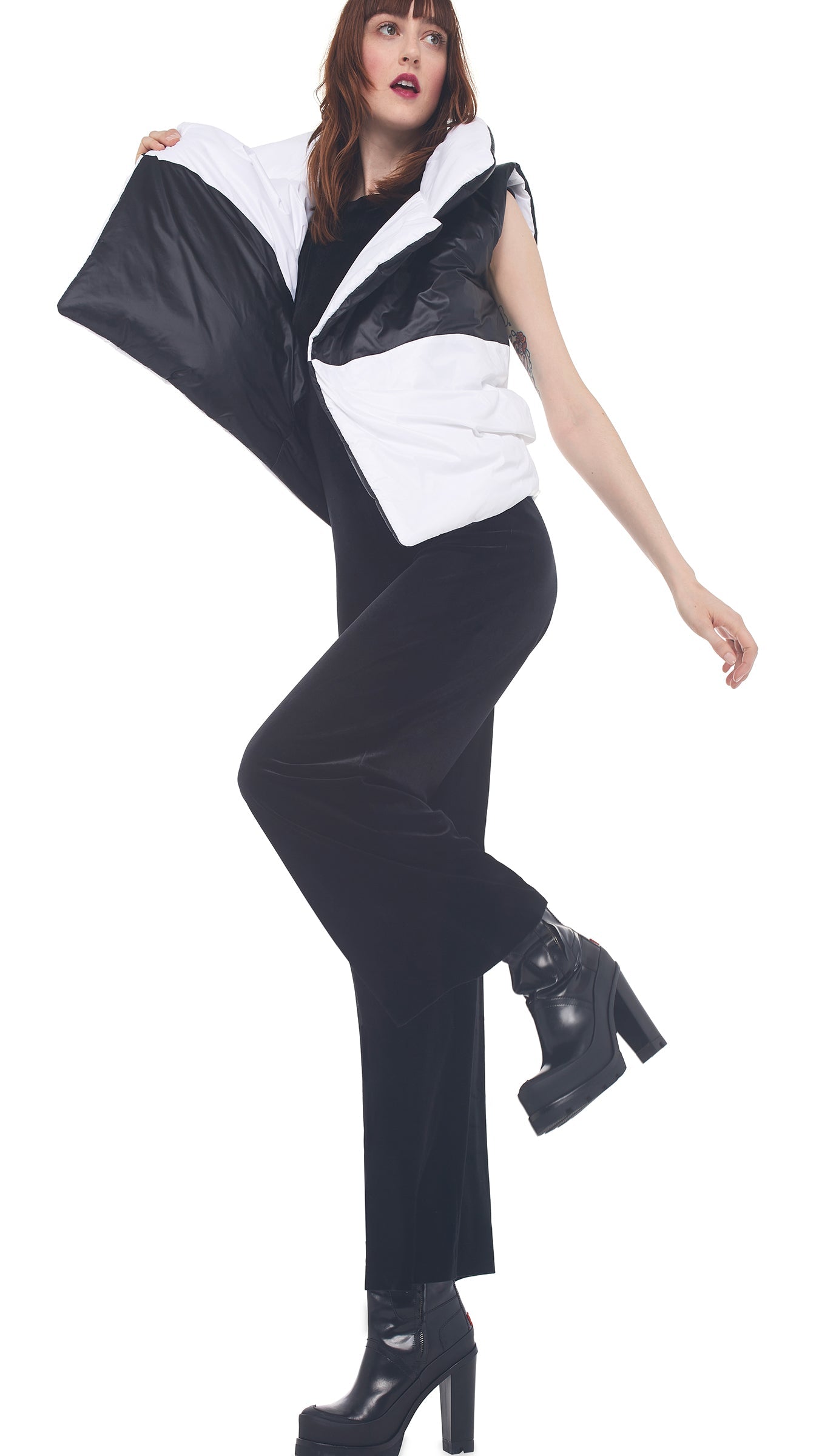 Norma Kamali REVERSIBLE SLEEPING BAG VEST