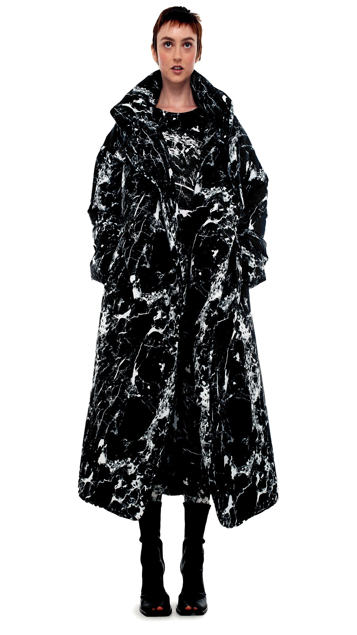 Norma Kamali CLASSIC SLEEPING BAG COAT
