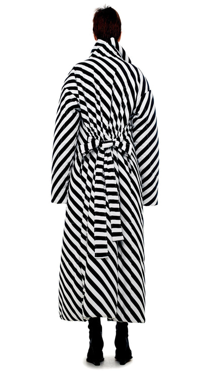 Norma Kamali CLASSIC SLEEPING BAG COAT