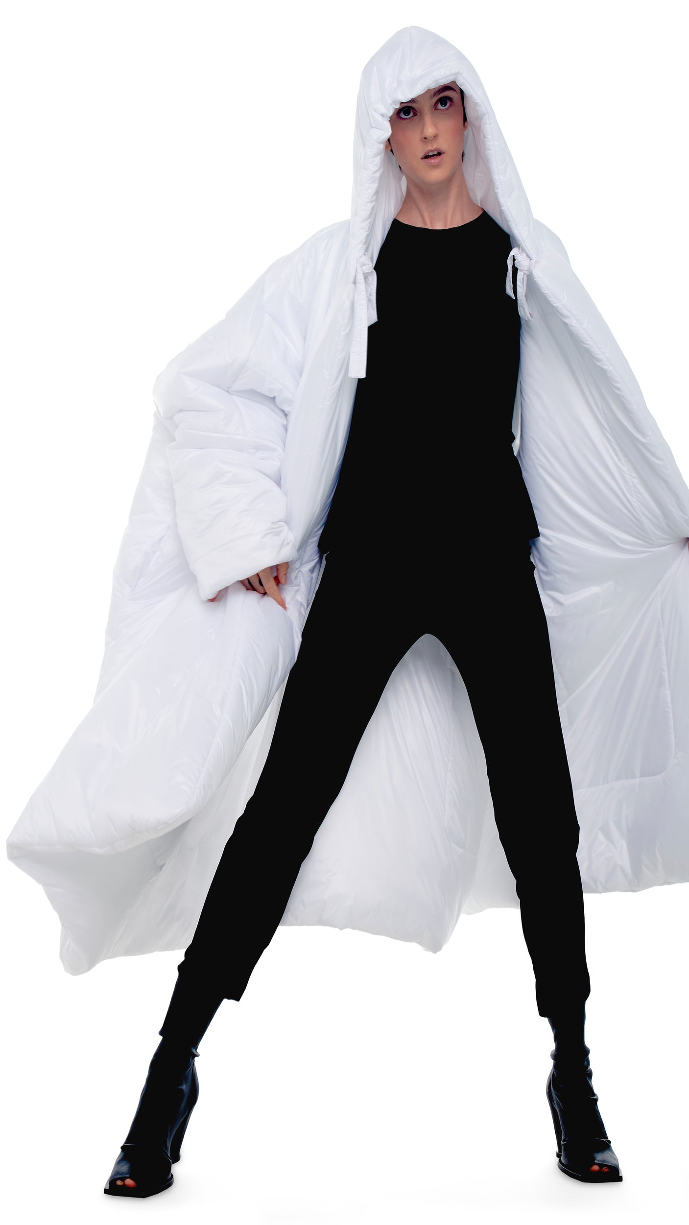 Norma Kamali HOODED BLANKET SLEEPING BAG