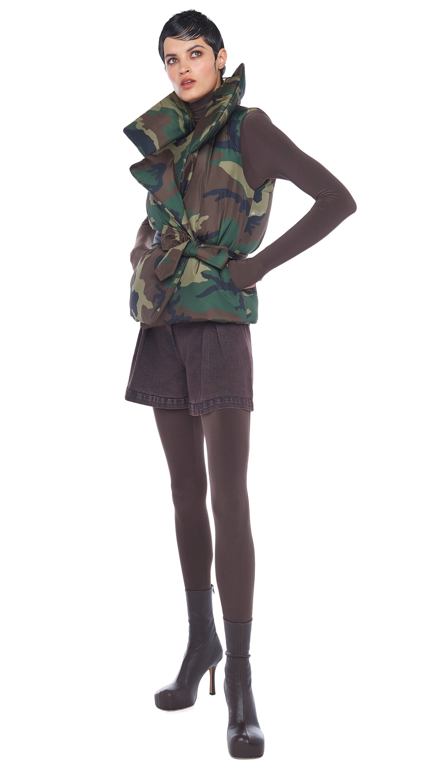 Norma Kamali SLEEVELESS SLEEPING BAG VEST