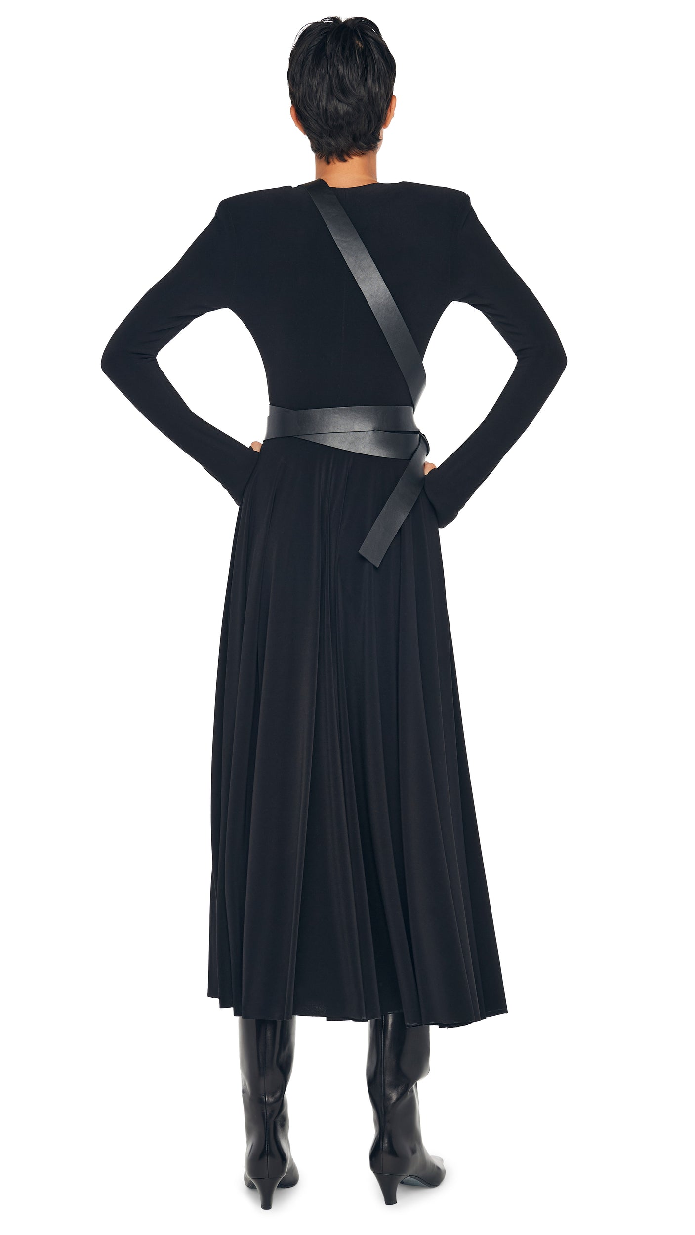 Norma Kamali LS SHOULDER PAD V NECK FLARED DRESS