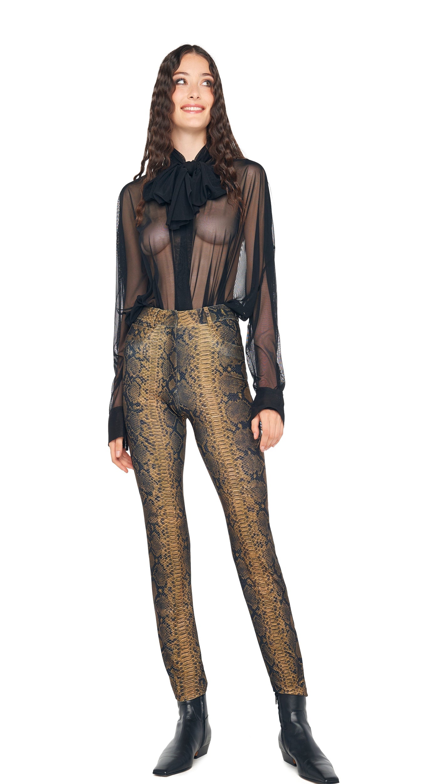 Norma Kamali SUPER OS BF NK SHIRT BODYSUIT W/ BOW