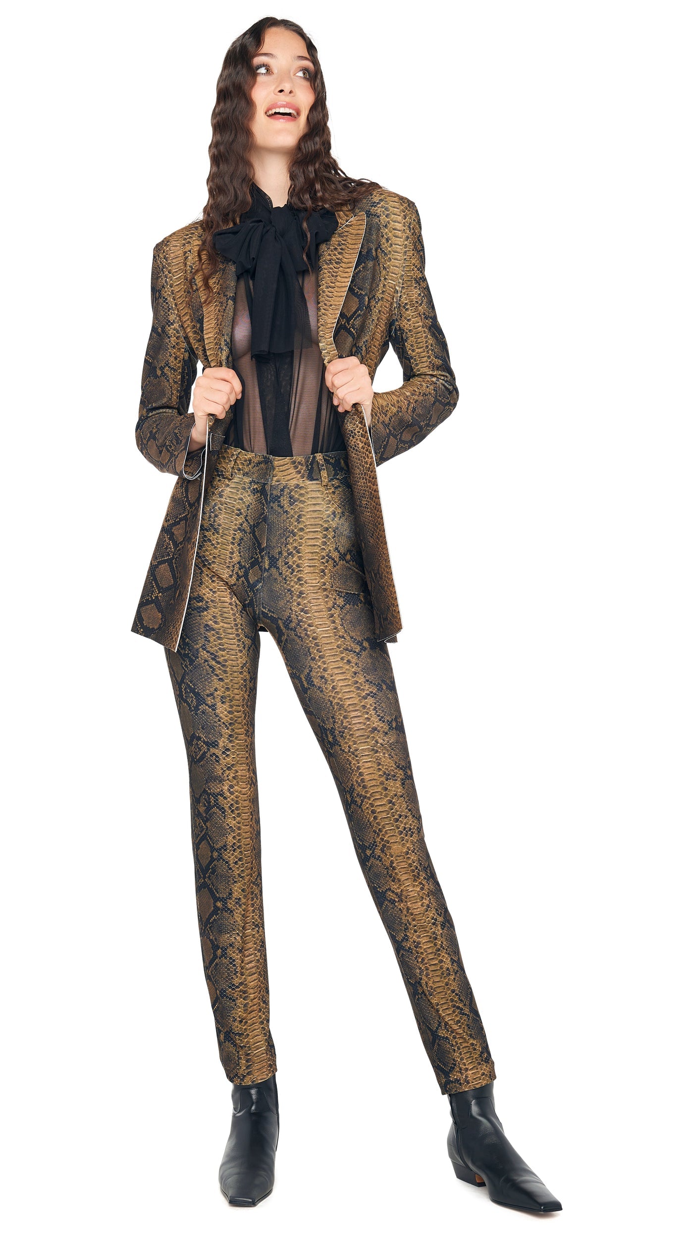 Norma Kamali SUPER OS BF NK SHIRT BODYSUIT W/ BOW