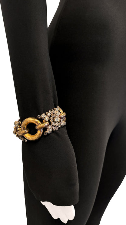 Norma Kamali FLOWER AND BRASS STONE BRACELET