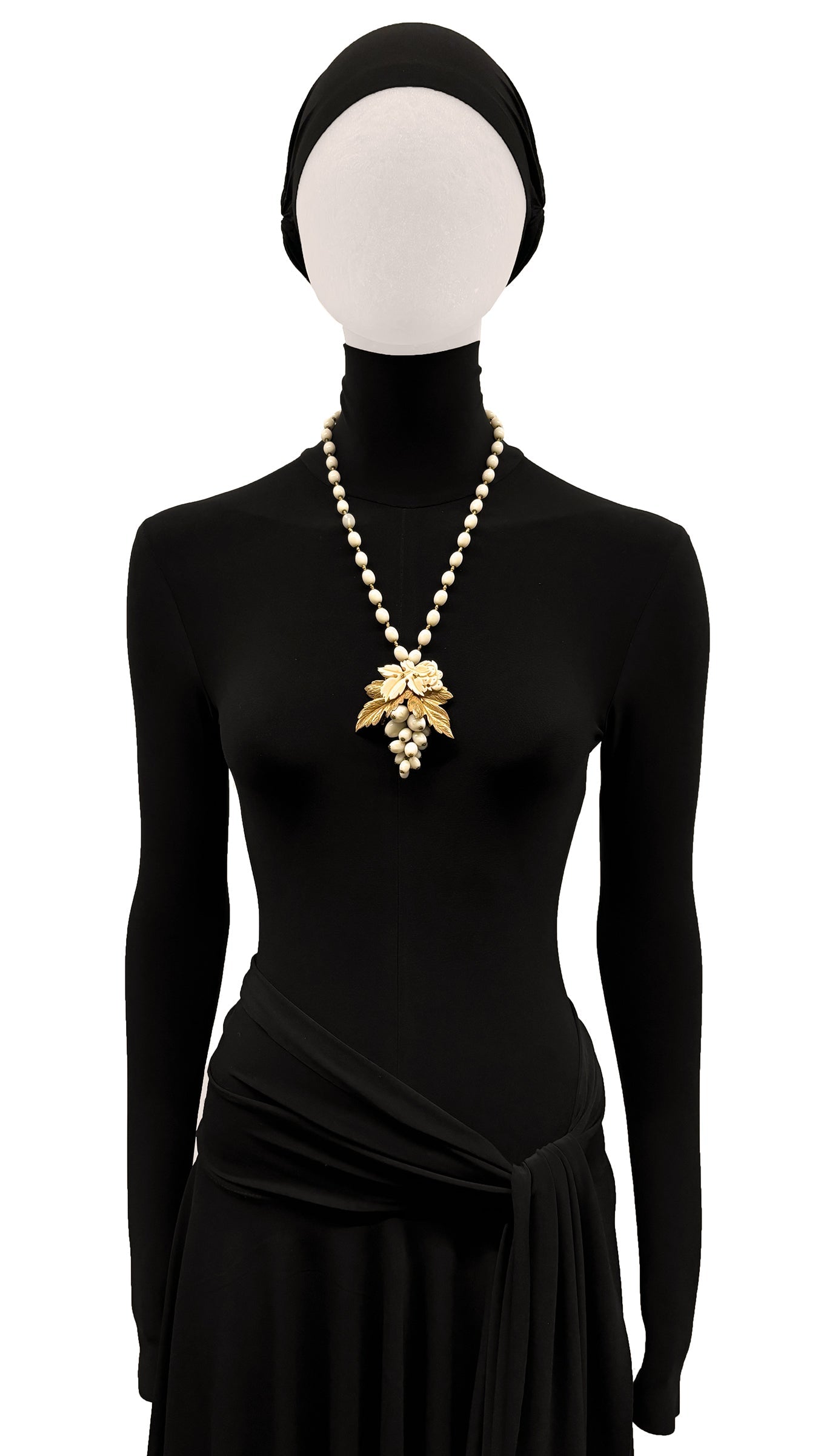 Norma Kamali MIRIAM HASKELL BEADED PENDANT NECKLACE