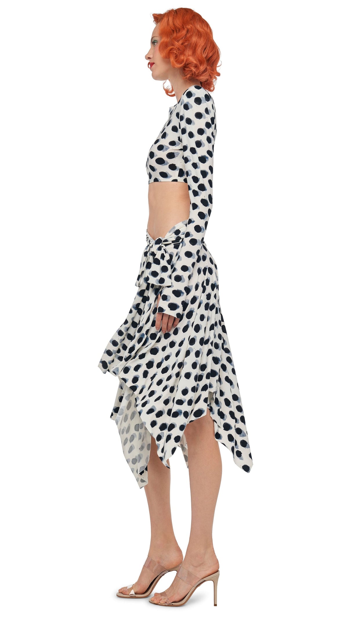Norma Kamali CROPPED SHOULDER PAD LONG SLEEVE CREW TOP