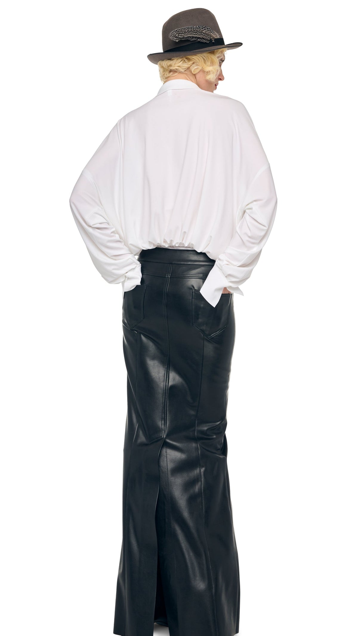 Norma Kamali STRAIGHT JEAN SKIRT